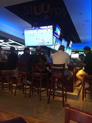 Jake n JOES Sports Grille - Woburn, Woburn