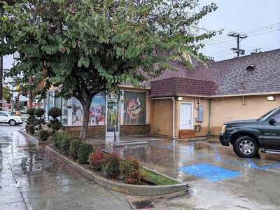 Tony's Donut House, Huntington Park