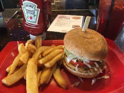 Red Robin Gourmet Burgers