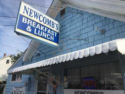 Newcomb's Breakfast and Lunch, Weymouth