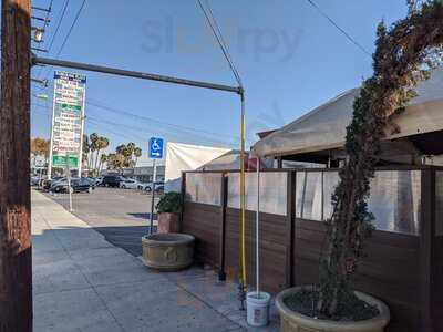 Tacos Y Mariscos El Tio, Bellflower