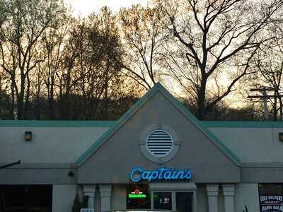 Captain's Pizza, Shelton