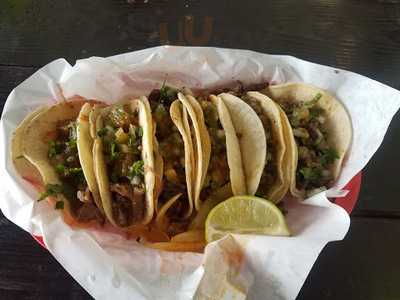 El Monte Taqueria, Hood River