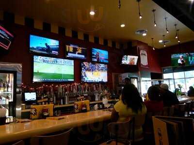 Buffalo Wild Wings, Bowie