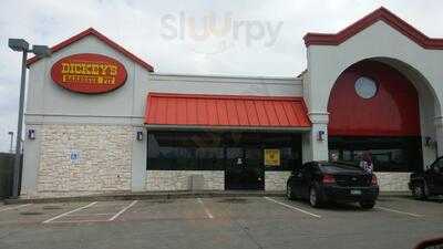 Dickey's Barbecue Pit, Sherman