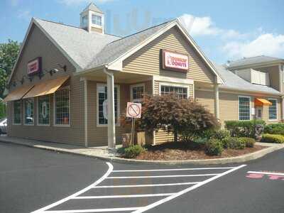 Dunkin', Meriden