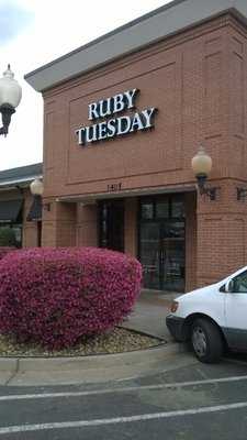 Ruby Tuesday, Fayetteville