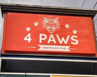 4 Paws American Pub