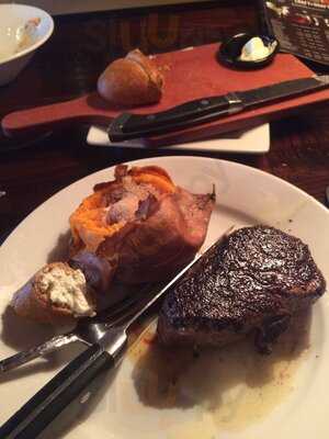 LongHorn Steakhouse, North Canton