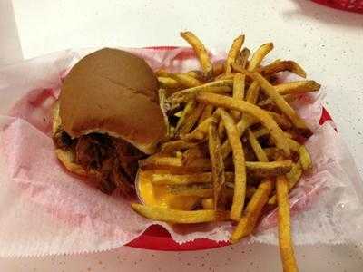 Whitey's BBQ, East Peoria