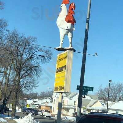 Daylight Donuts, Kearney