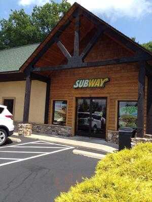 Subway, Crossville