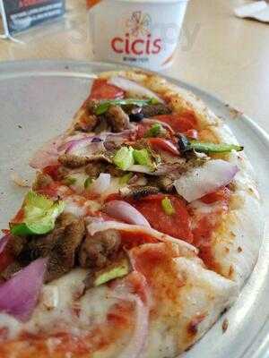 Cicis Pizza