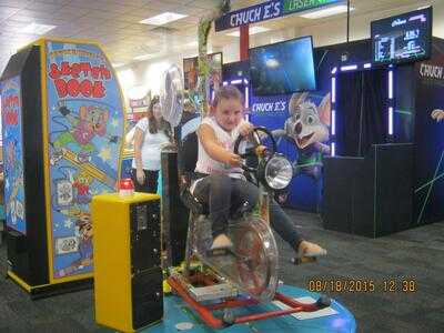 Chuck E. Cheese