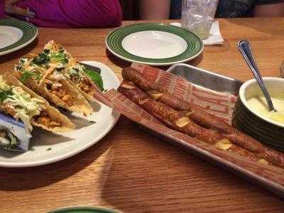 Applebee's Burnsville, Burnsville