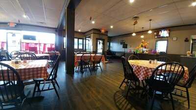 Mama Guzzardi's Italian Restaurant, North Canton