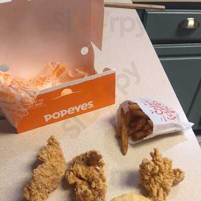 Popeyes Louisiana Kitchen, Bedford