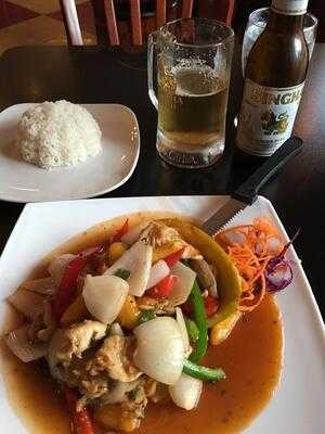 Simply Thai