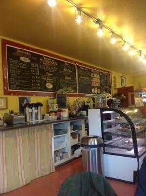 Susanne's Bakery & Deli