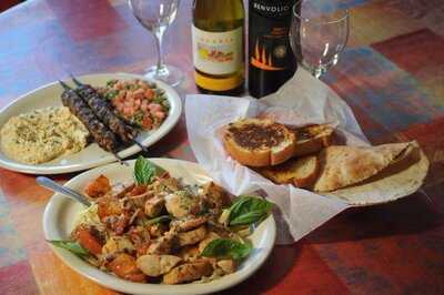 Cedar's Mediterranean & Italian Grill