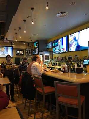 Buffalo Wild Wings, North Brunswick