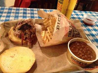 Dickey's Barbecue Pit, Beckley