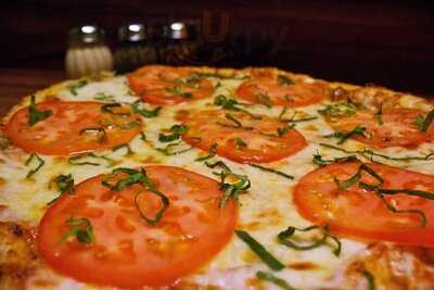 iL Ponte Vecchio Pizzeria e trattoria, Sunny Isles Beach