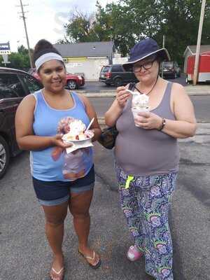 Fred's Ice Cream, Marion