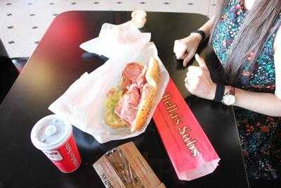 DiBella's Subs