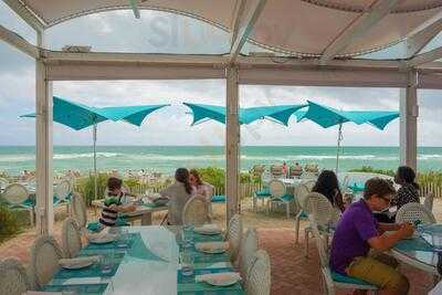 Gili's Beach Club, Sunny Isles Beach