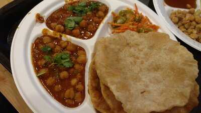 Sukhadia's Sweets and Snacks, Hoffman Estates