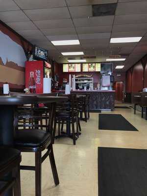 Julian's BBQ & Grill, Elk Grove Village