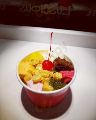 Froyoworld North Haven Ct