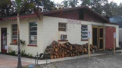 Mrs. Peters Smokehouse, Jensen Beach