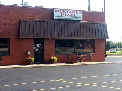 Munchies Pizza & Bar