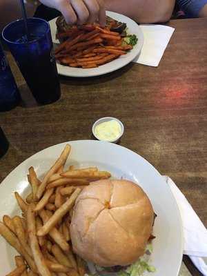 Bleachers Sports Pub & Grill, Ellensburg