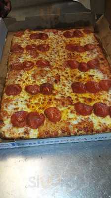 Benito's Pizza, West Bloomfield