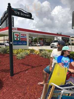 7-Eleven, Sunny Isles Beach