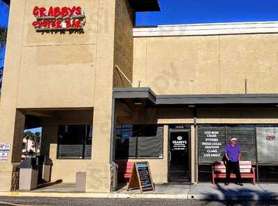 Crabbys Oyster Bar, Jensen Beach