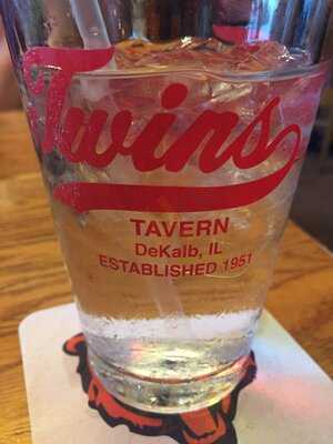 Twins Tavern, DeKalb