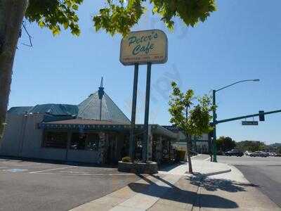 Peter's Cafe