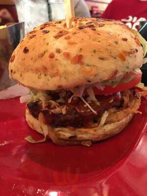 Red Robin Gourmet Burgers