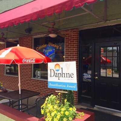 Cousin Vinny's, Daphne