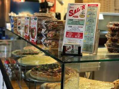 Famous Sal's Pizza & Italian Eatery, Hudson