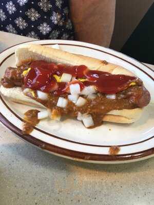 Leo's Coney Island, Howell