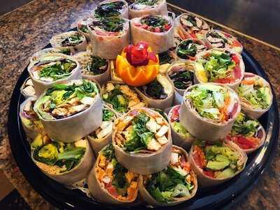 Healthy Garden And Gourmet Pizza