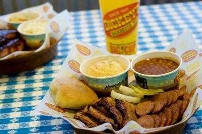 Dickey's Barbecue Pit, Flowood