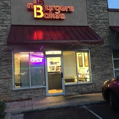 Burgers and Bakes, Jonesboro