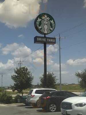 Starbucks, Seguin