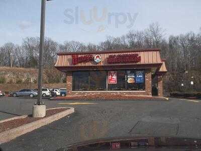 Wendy's, Newington